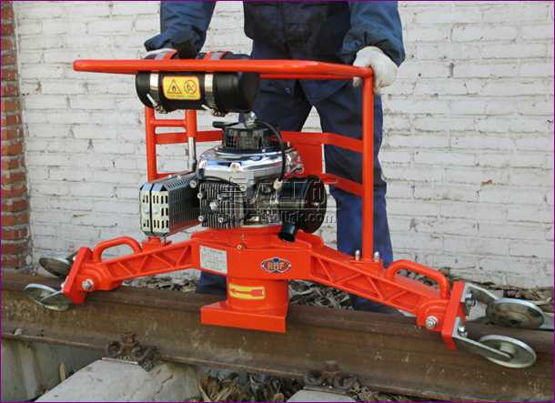 FMG-6.0�̓�(n��i)ȼ�����܉��ĥ�C