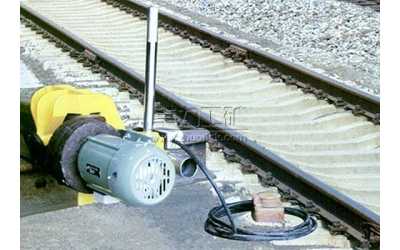 �܉���^��ĥ�CGDM