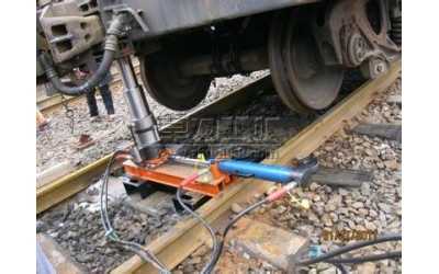 L��Һ����܉��