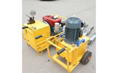 ���љC�����љC